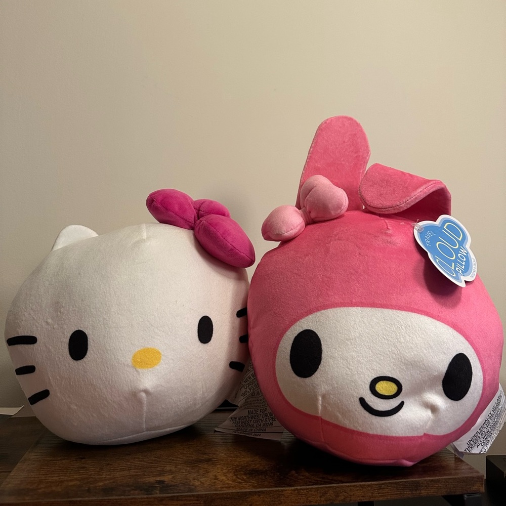 Hello Kitty and My Melody Plush Travel Pillow Set